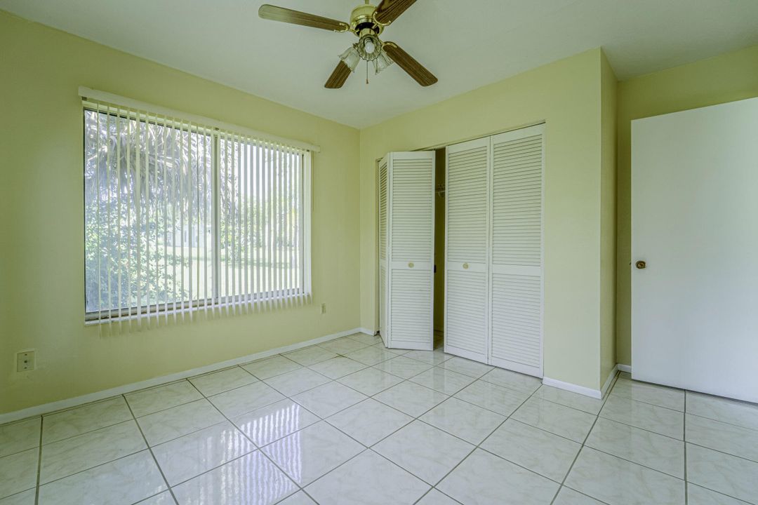 合同活跃: $240,000 (3 贝兹, 2 浴室, 1183 平方英尺)