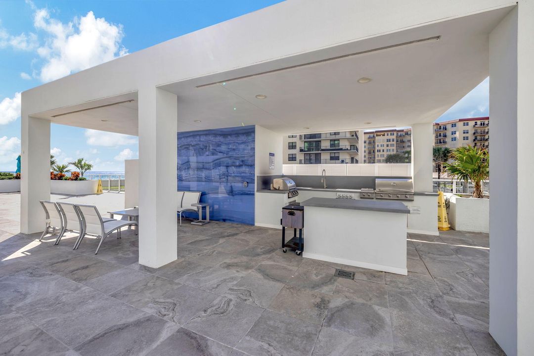 For Rent: $4,200 (2 beds, 2 baths, 1292 Square Feet)