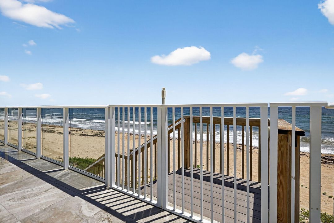 For Rent: $4,200 (2 beds, 2 baths, 1292 Square Feet)