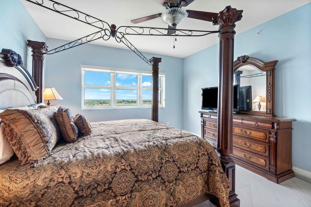 For Rent: $6,500 (3 beds, 3 baths, 1800 Square Feet)