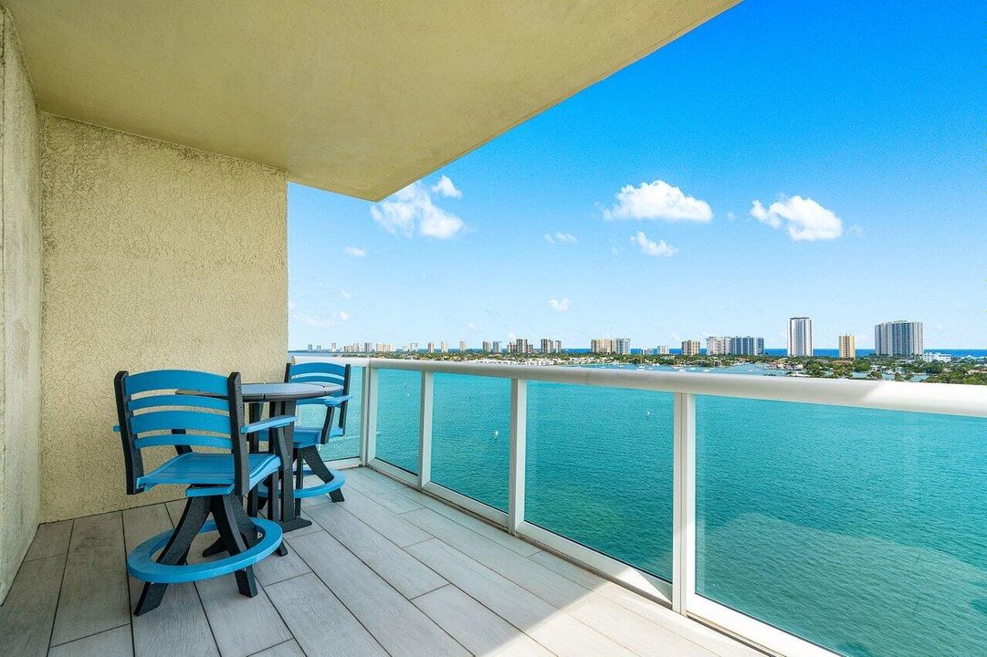 For Rent: $6,500 (3 beds, 3 baths, 1800 Square Feet)