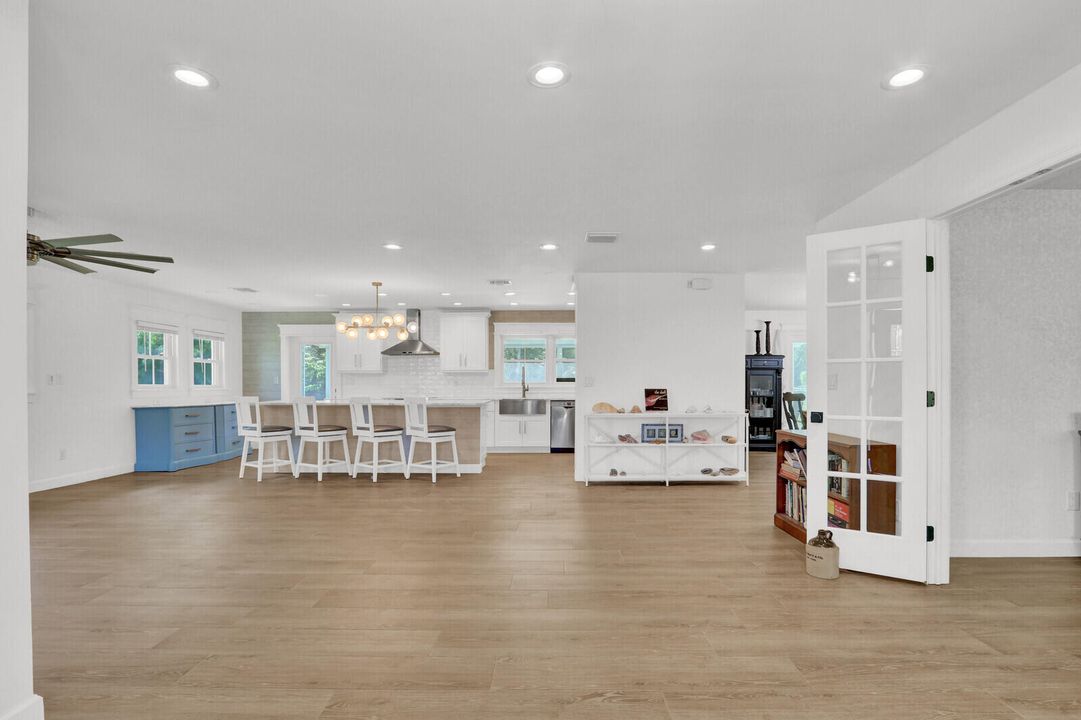 For Sale: $849,000 (3 beds, 2 baths, 2307 Square Feet)