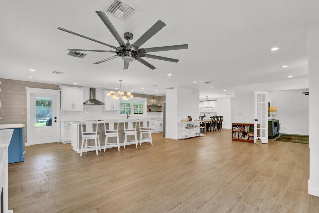 For Sale: $849,000 (3 beds, 2 baths, 2307 Square Feet)