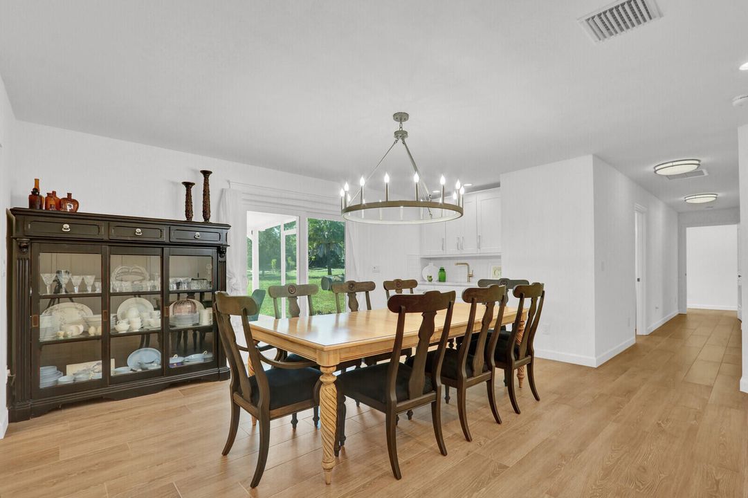 For Sale: $849,000 (3 beds, 2 baths, 2307 Square Feet)