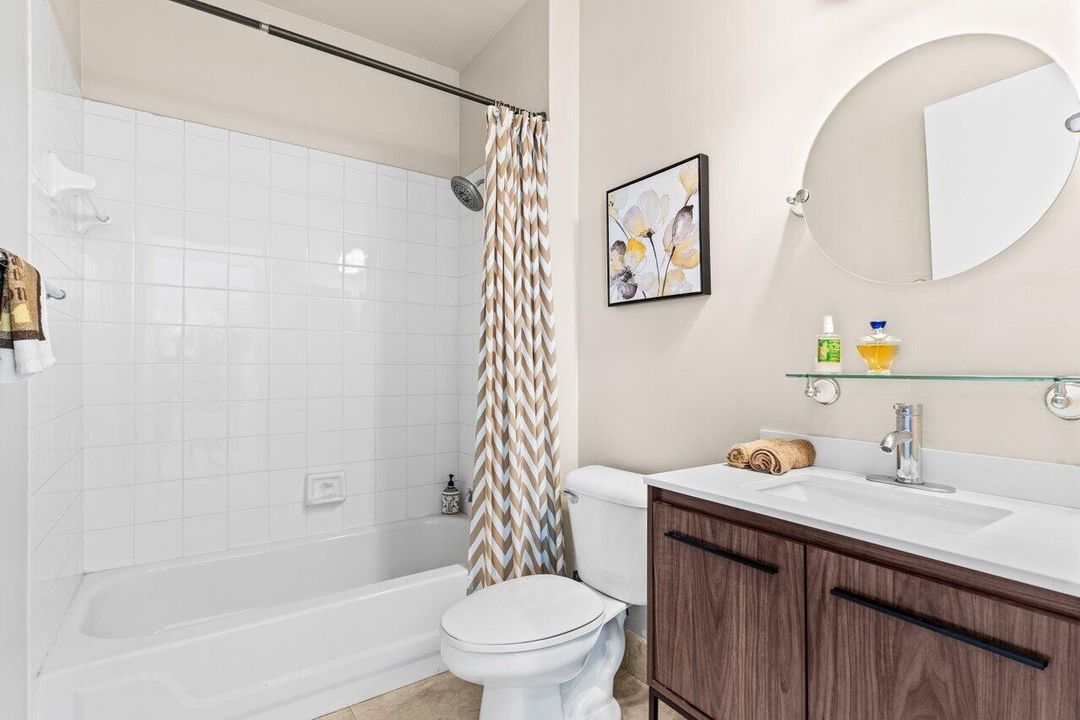 На продажу: $950,000 (5 спален, 3 ванн, 2872 Квадратных фут)