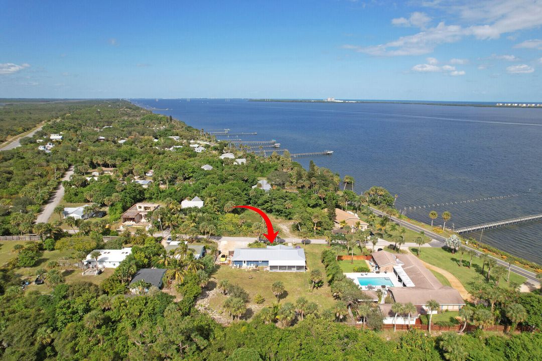 For Sale: $849,000 (3 beds, 2 baths, 2307 Square Feet)