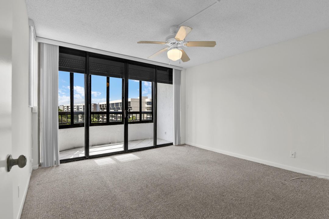 En Venta: $290,000 (3 camas, 2 baños, 1582 Pies cuadrados)