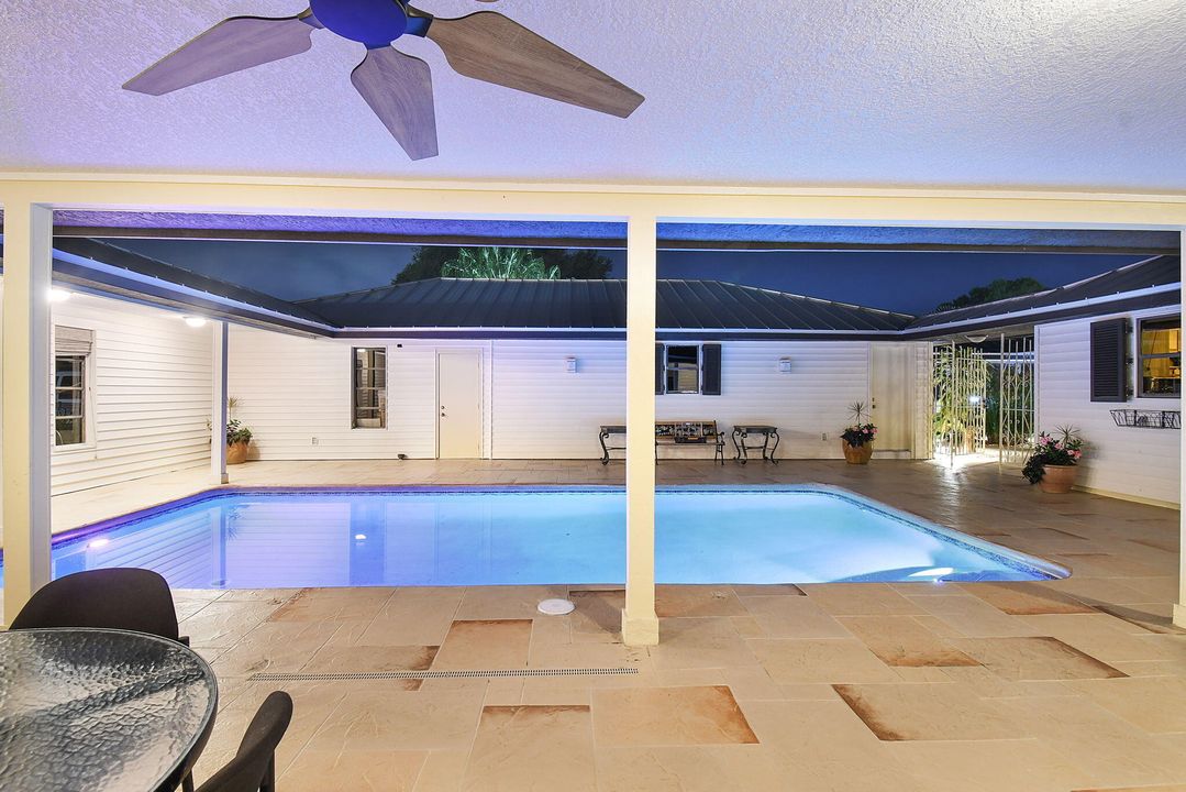 待售: $819,000 (4 贝兹, 4 浴室, 2660 平方英尺)