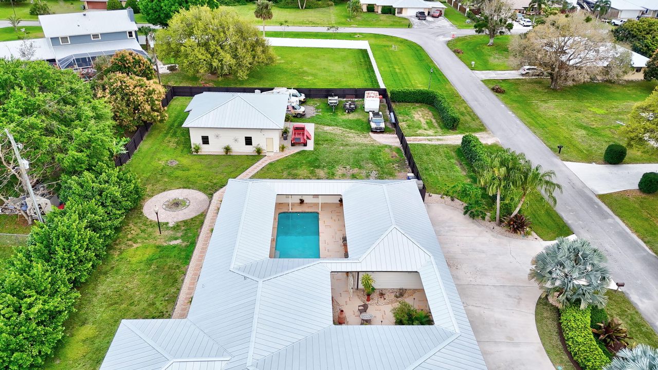 待售: $819,000 (4 贝兹, 4 浴室, 2660 平方英尺)