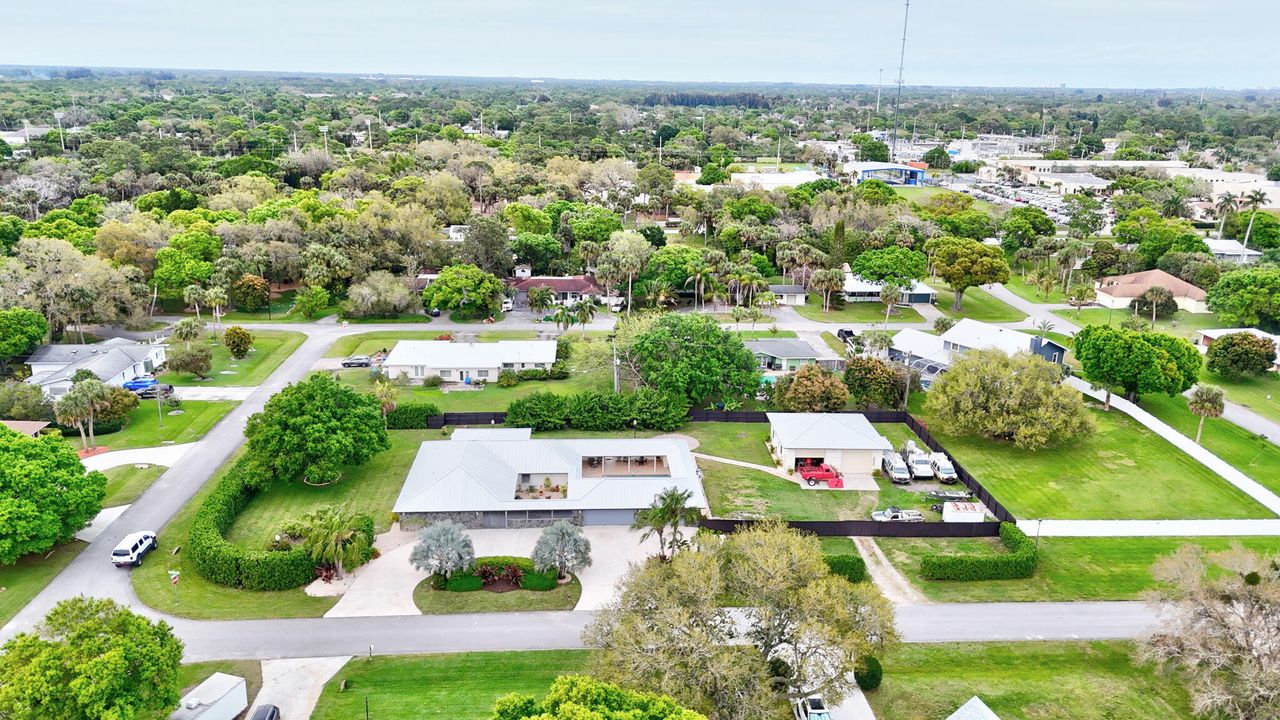 待售: $819,000 (4 贝兹, 4 浴室, 2660 平方英尺)