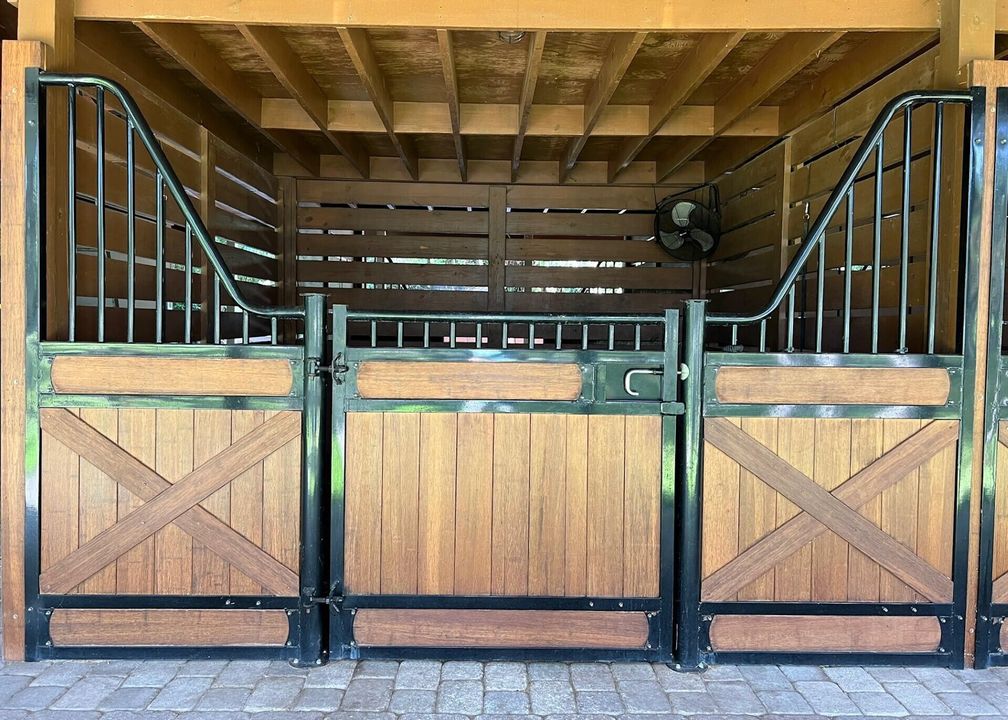 В аренду: $750 (0 спален, 1 ванн, 0 Квадратных фут)