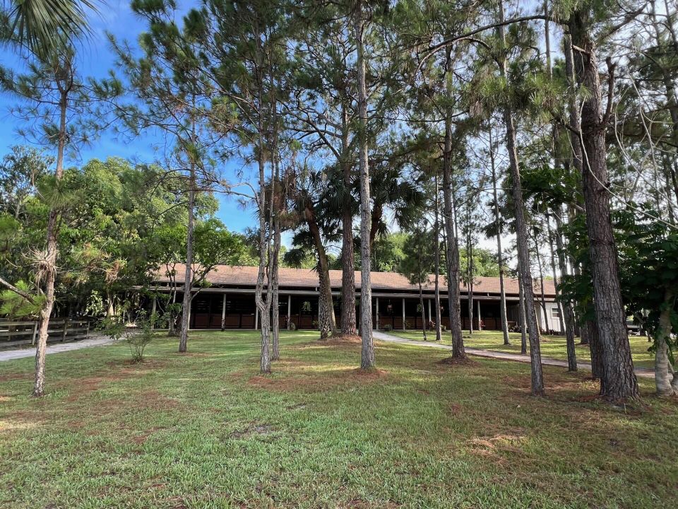 В аренду: $750 (0 спален, 1 ванн, 0 Квадратных фут)