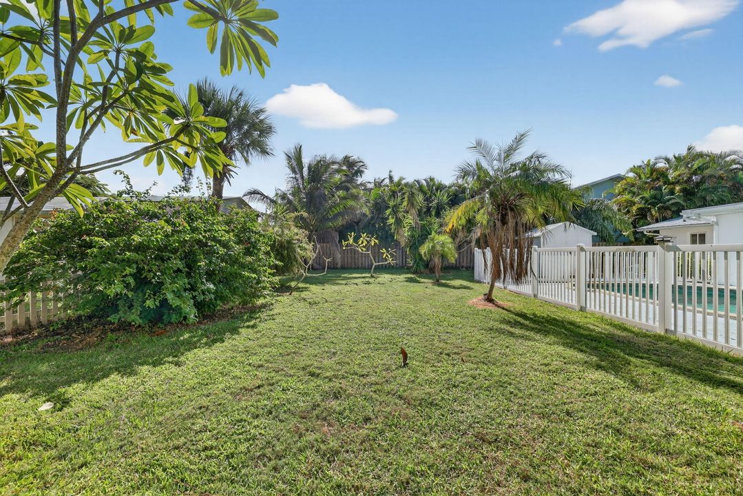 На продажу: $479,000 (2 спален, 2 ванн, 1173 Квадратных фут)