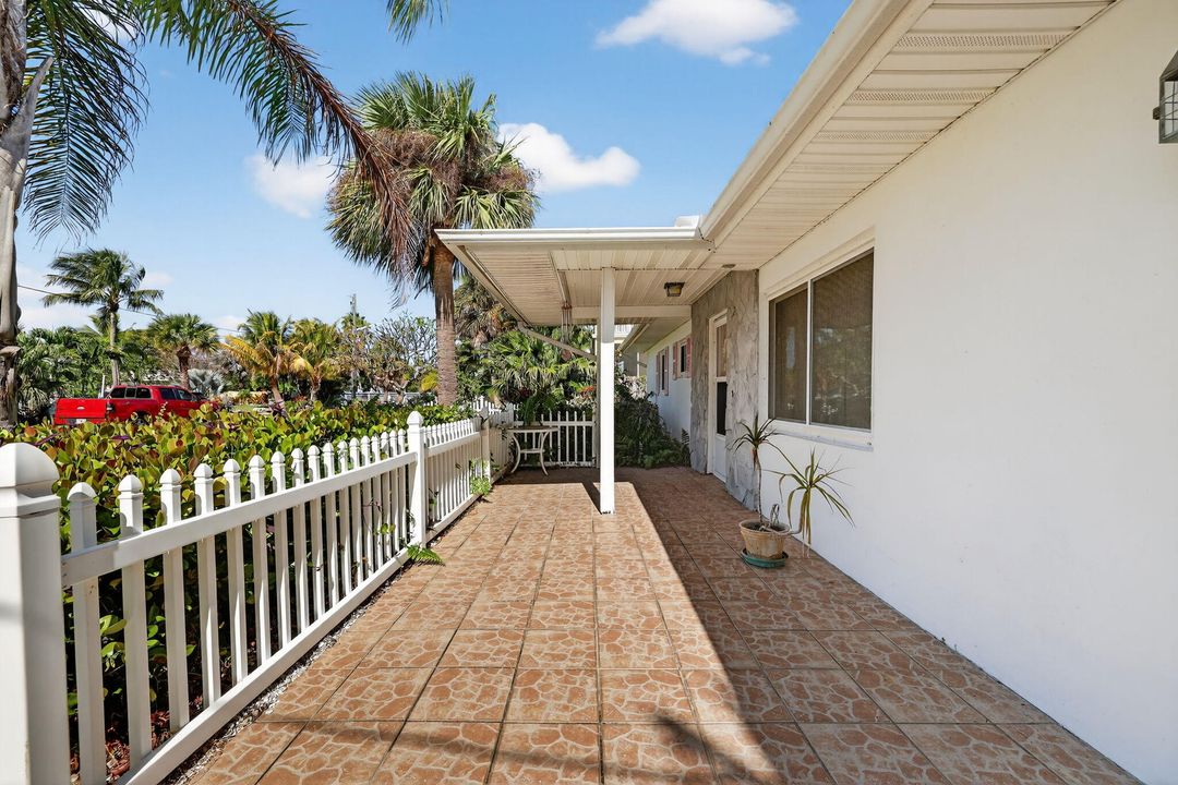 На продажу: $479,000 (2 спален, 2 ванн, 1173 Квадратных фут)