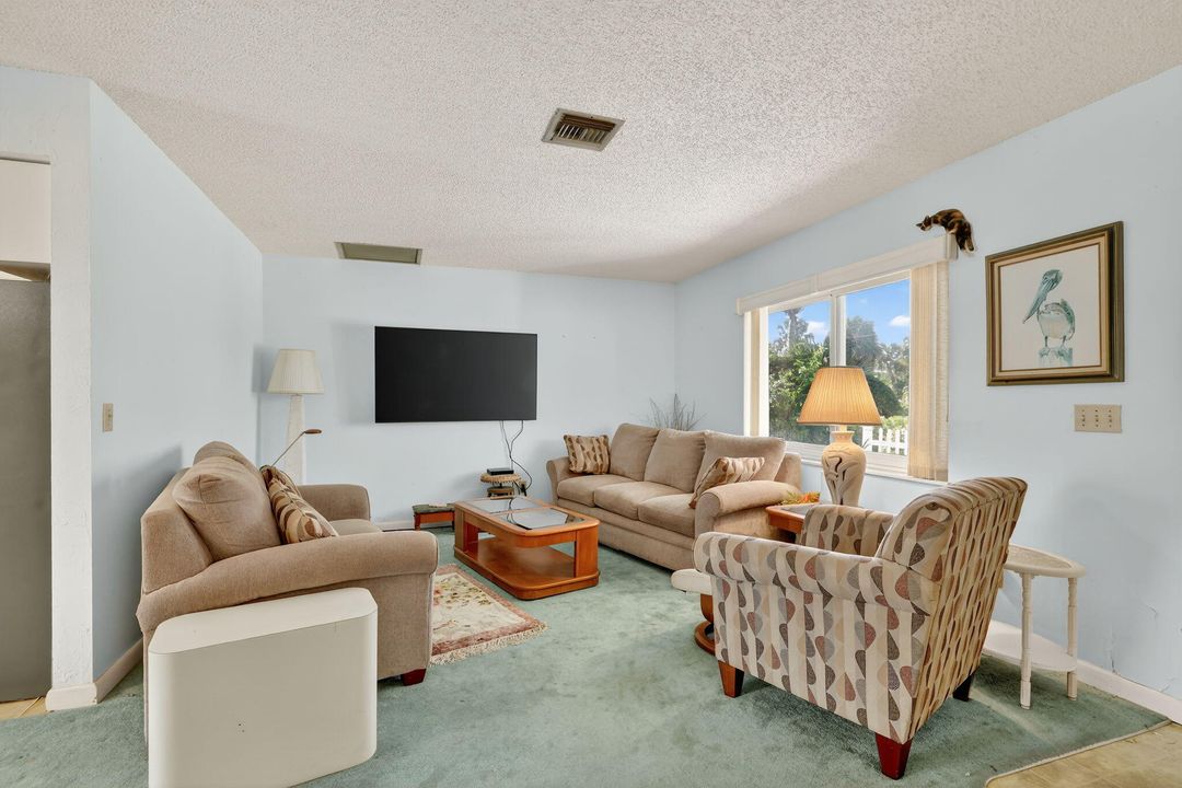 На продажу: $479,000 (2 спален, 2 ванн, 1173 Квадратных фут)