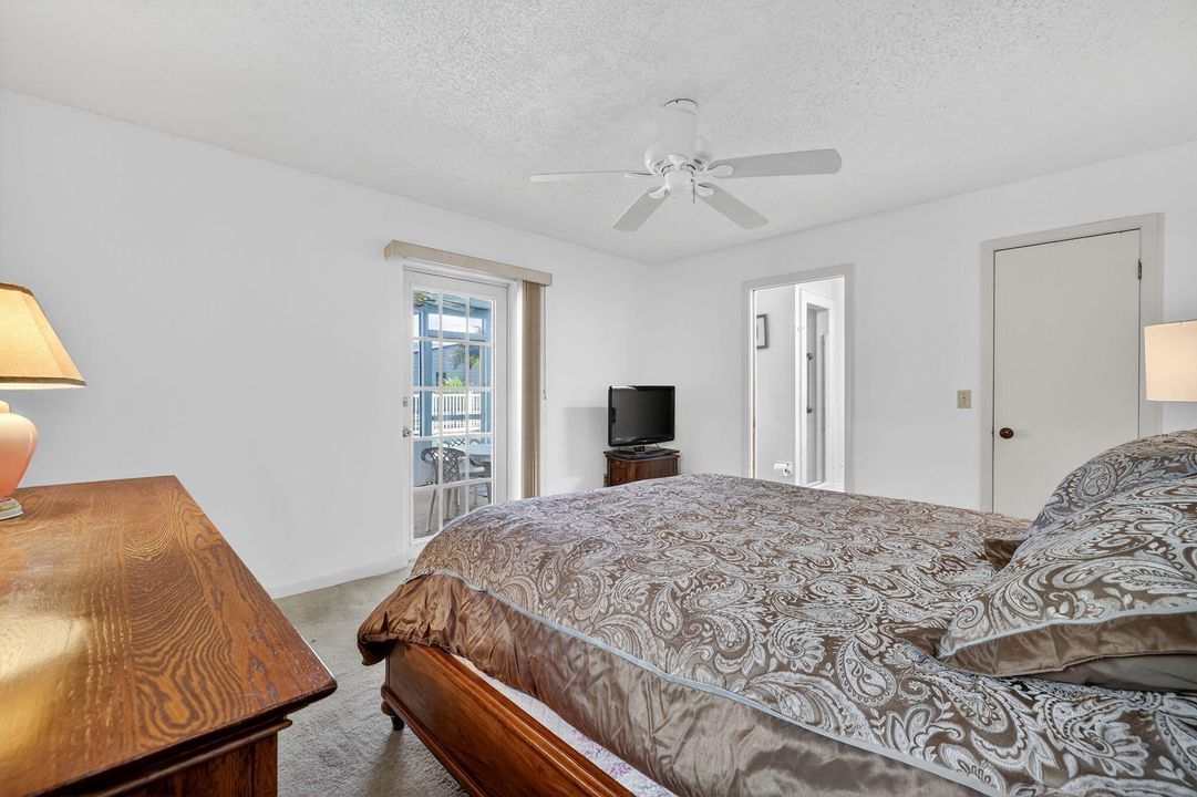 На продажу: $479,000 (2 спален, 2 ванн, 1173 Квадратных фут)