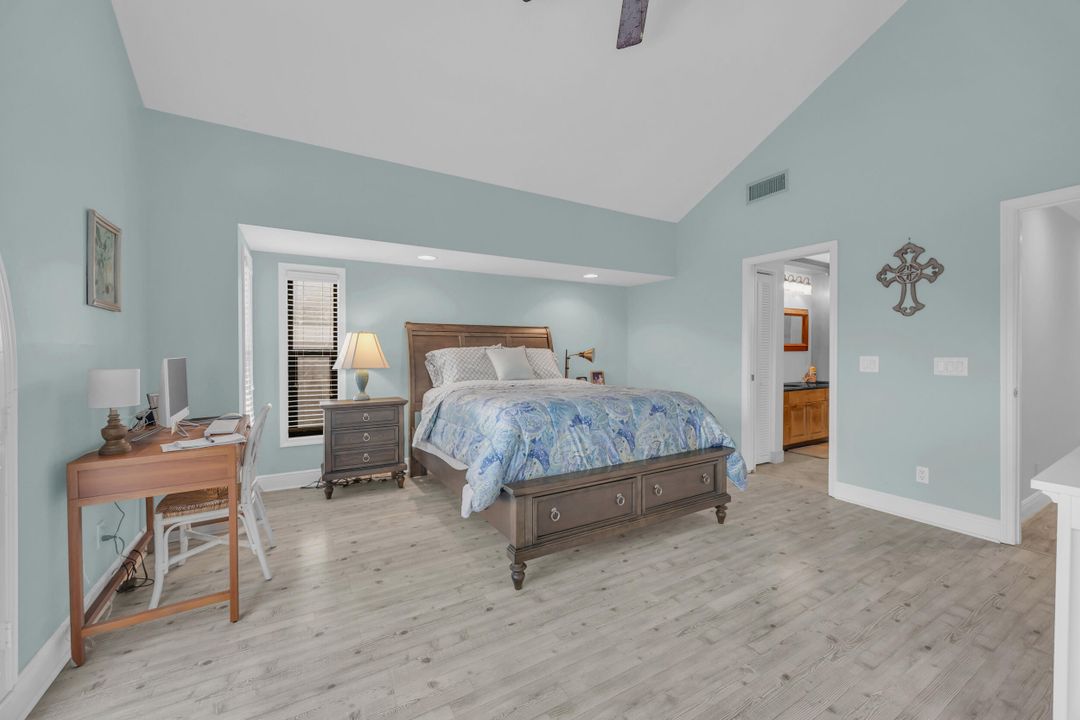 На продажу: $469,900 (3 спален, 3 ванн, 1713 Квадратных фут)