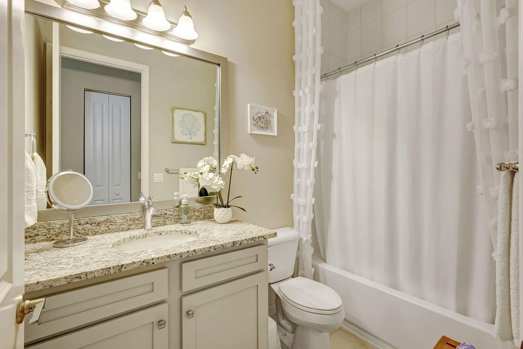 For Sale: $674,900 (3 beds, 2 baths, 2580 Square Feet)