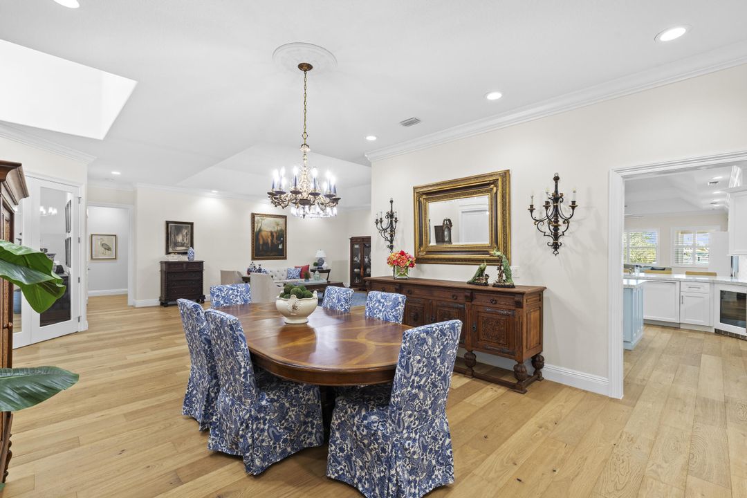 For Sale: $5,389,900 (5 beds, 3 baths, 5107 Square Feet)