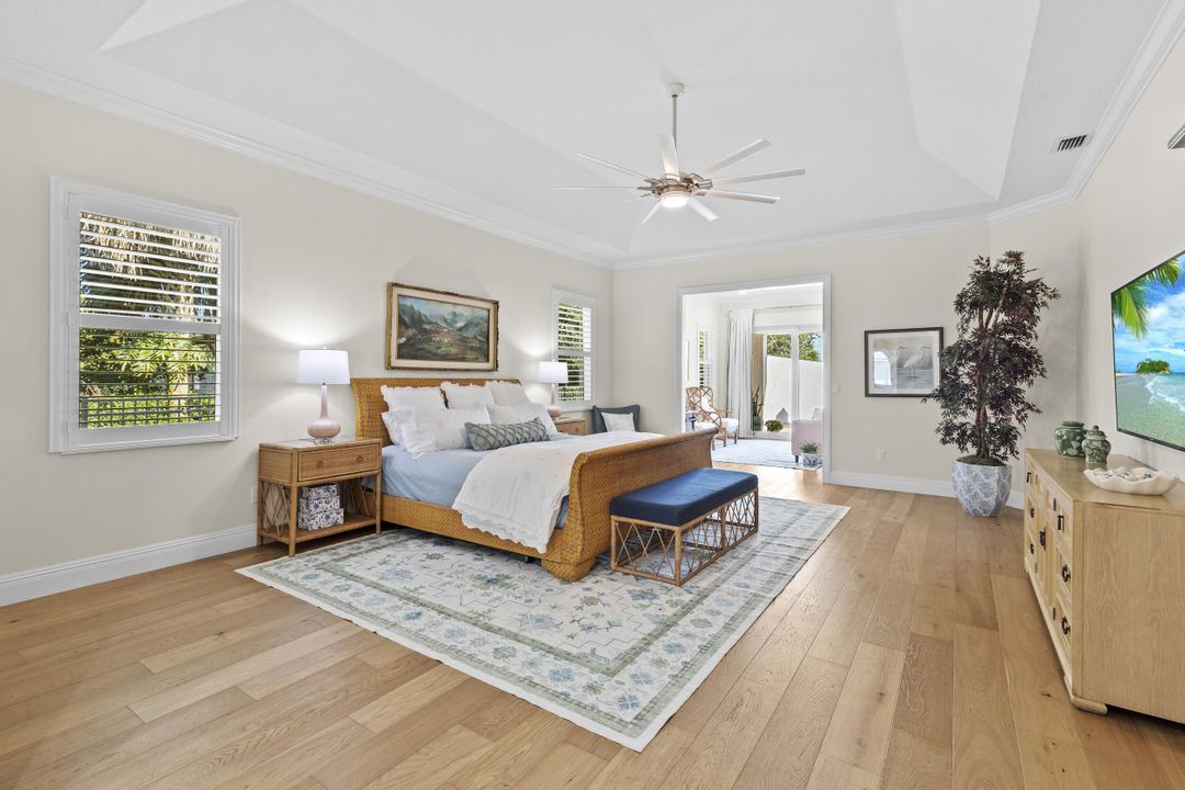 For Sale: $5,389,900 (5 beds, 3 baths, 5107 Square Feet)