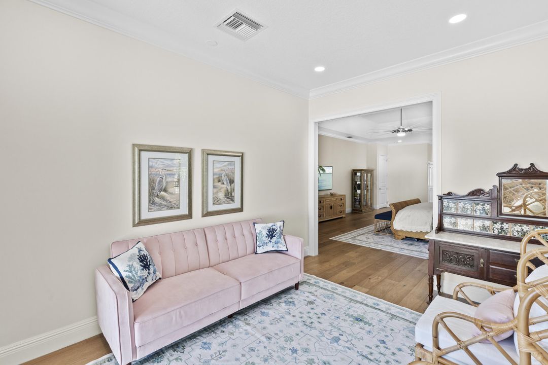 For Sale: $5,389,900 (5 beds, 3 baths, 5107 Square Feet)