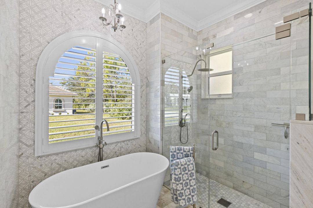 For Sale: $5,389,900 (5 beds, 3 baths, 5107 Square Feet)