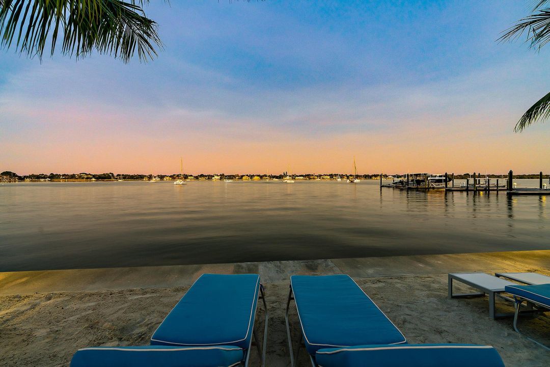 For Sale: $3,250,000 (3 beds, 4 baths, 2445 Square Feet)