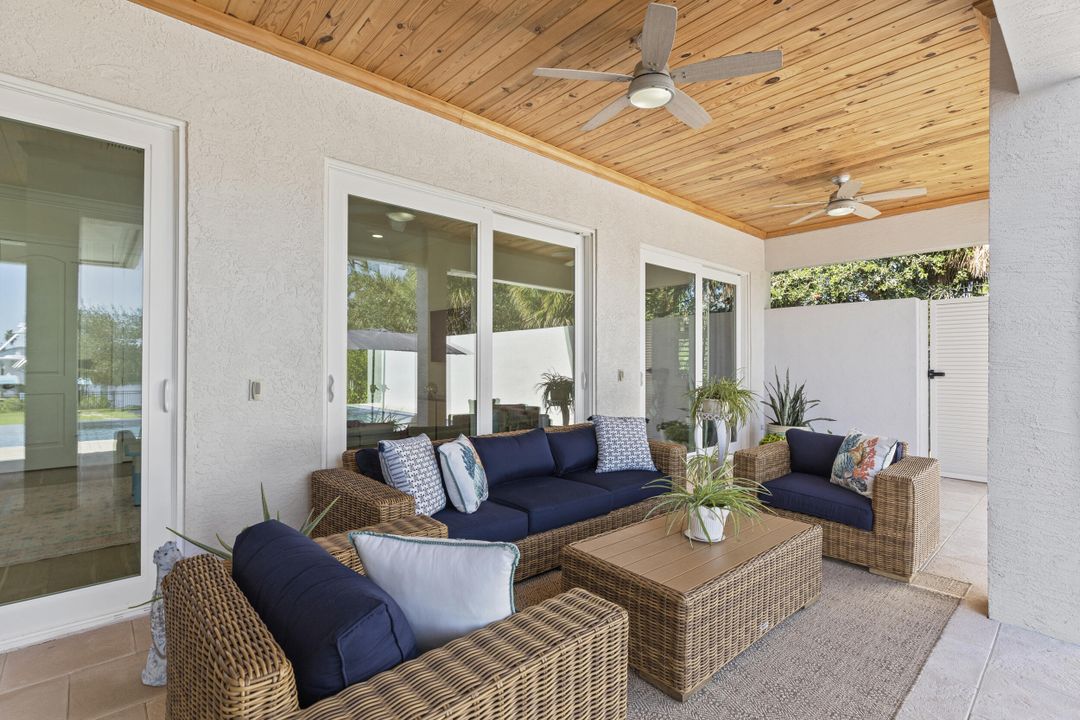 For Sale: $5,389,900 (5 beds, 3 baths, 5107 Square Feet)