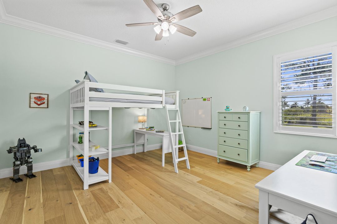 For Sale: $5,389,900 (5 beds, 3 baths, 5107 Square Feet)