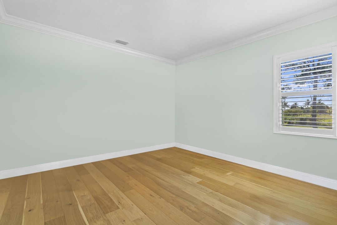 For Sale: $5,389,900 (5 beds, 3 baths, 5107 Square Feet)