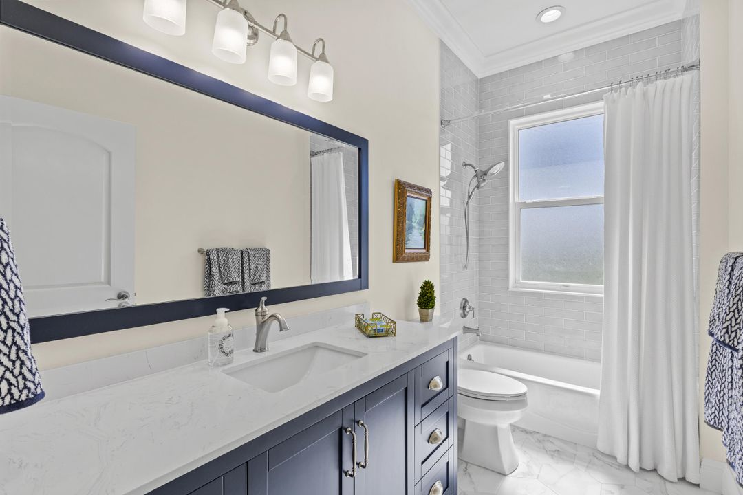 For Sale: $5,389,900 (5 beds, 3 baths, 5107 Square Feet)