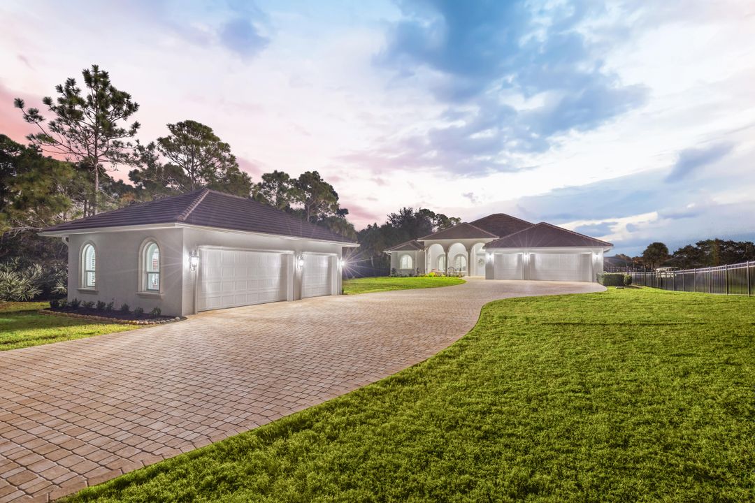 For Sale: $5,389,900 (5 beds, 3 baths, 5107 Square Feet)