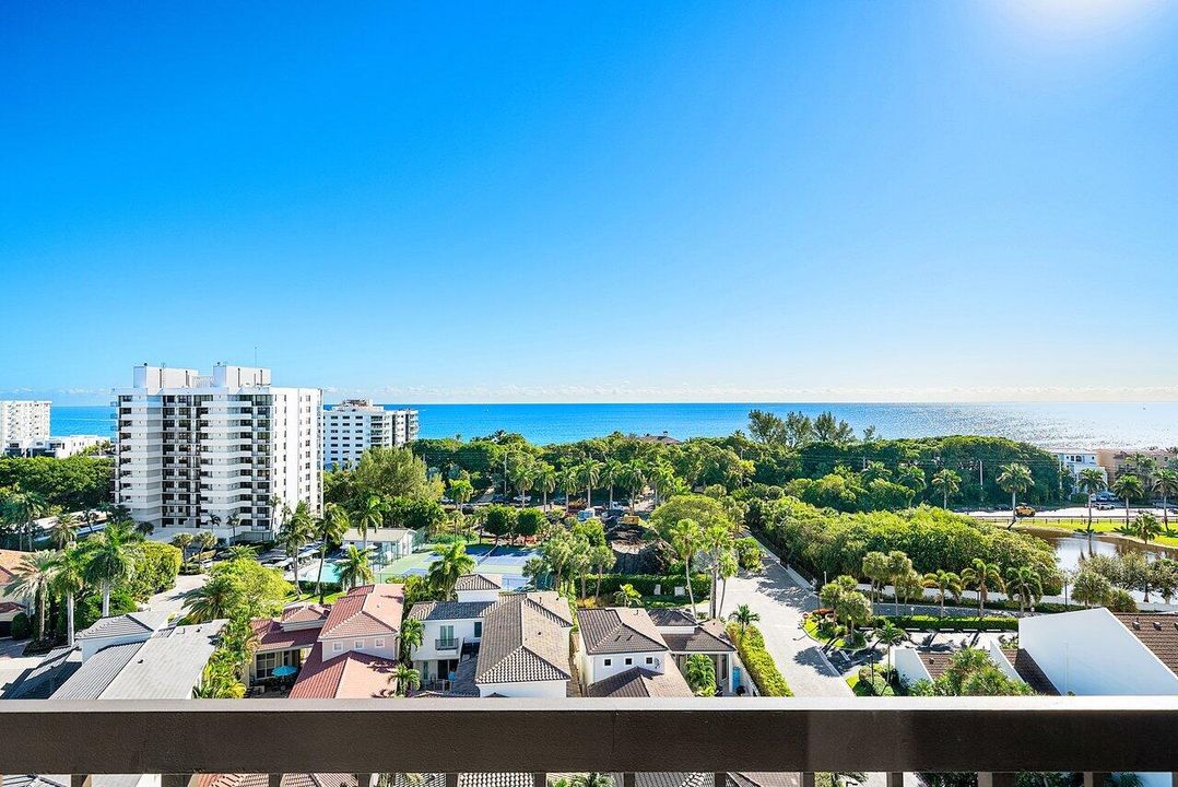 For Sale: $1,450,000 (3 beds, 2 baths, 2070 Square Feet)