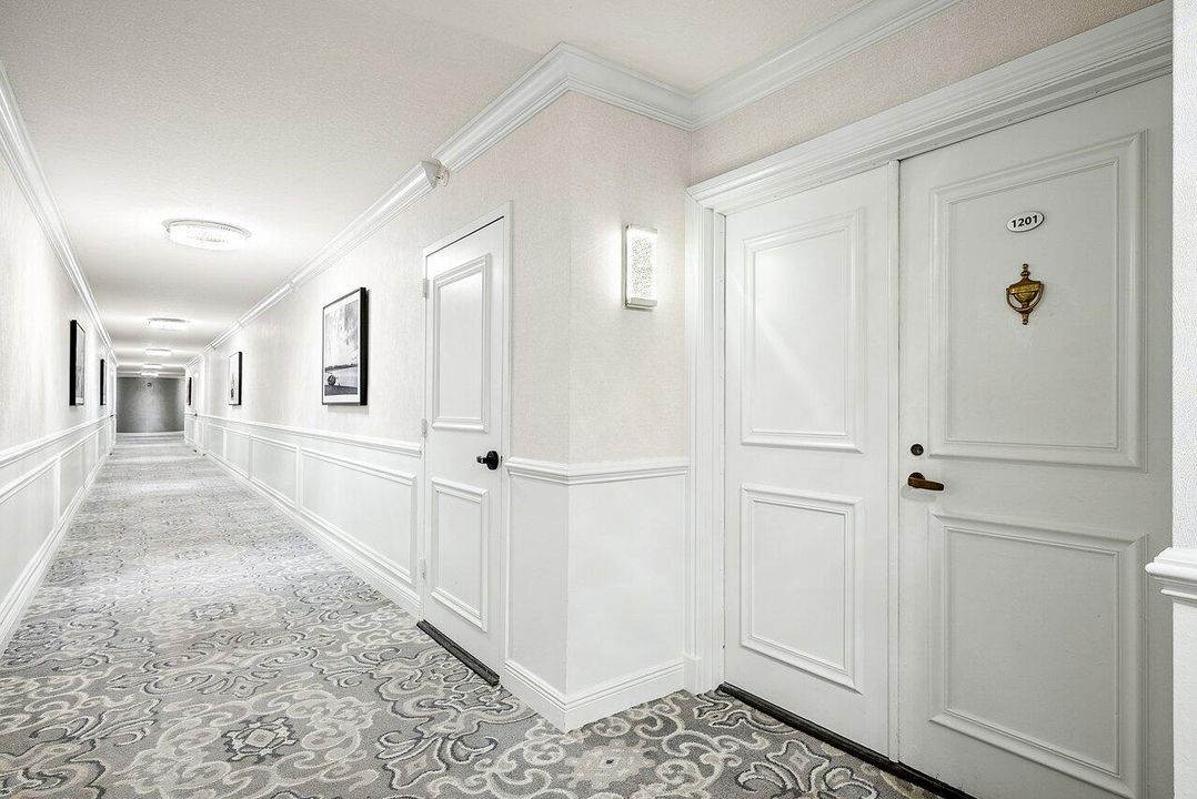 For Sale: $1,450,000 (3 beds, 2 baths, 2070 Square Feet)