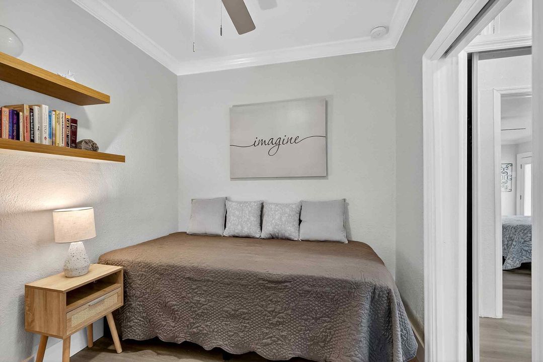 待售: $289,000 (1 贝兹, 1 浴室, 700 平方英尺)