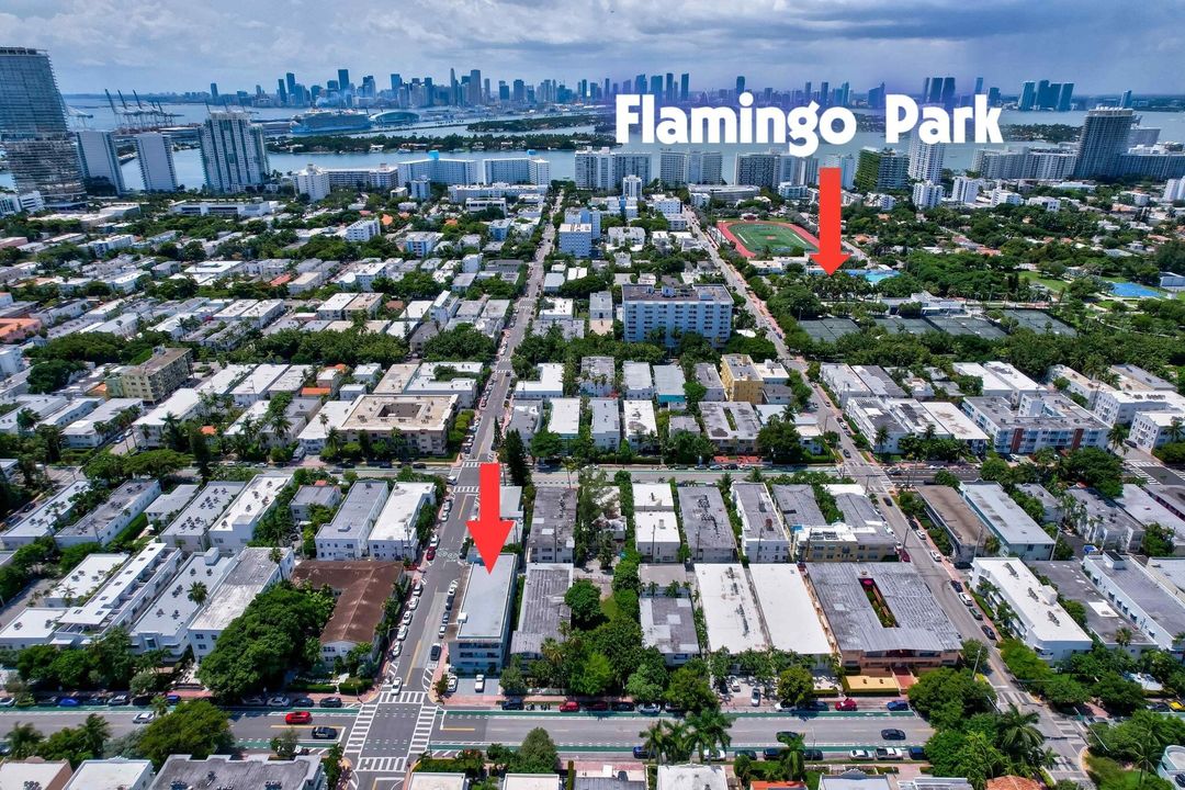 待售: $289,000 (1 贝兹, 1 浴室, 700 平方英尺)