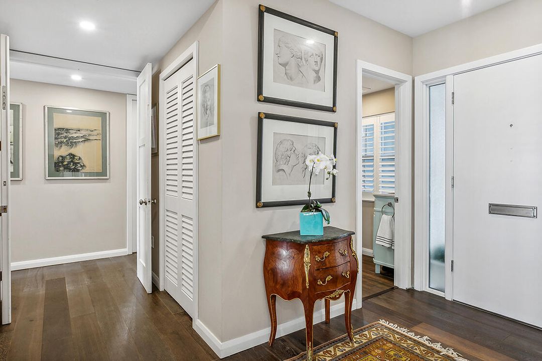 En Venta: $3,100,000 (4 camas, 4 baños, 2592 Pies cuadrados)