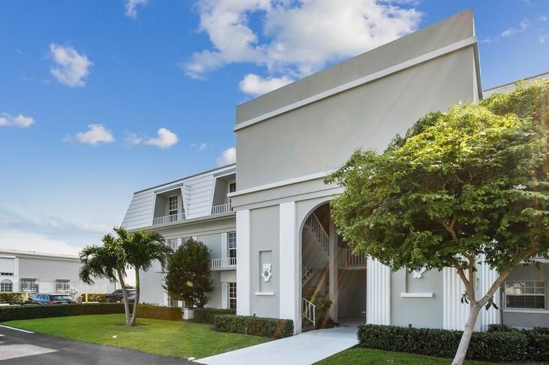 En Venta: $3,100,000 (4 camas, 4 baños, 2592 Pies cuadrados)