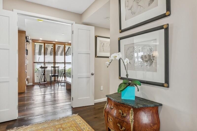 En Venta: $3,100,000 (4 camas, 4 baños, 2592 Pies cuadrados)