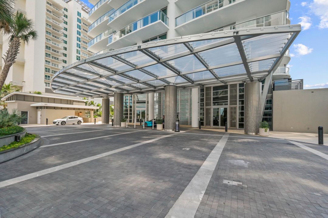 出租: $12,000 (2 贝兹, 2 浴室, 1565 平方英尺)