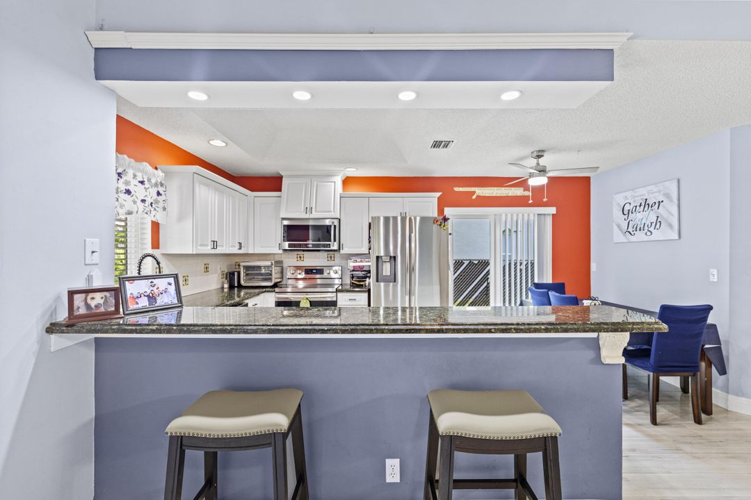 Activo con contrato: $668,000 (3 camas, 2 baños, 1926 Pies cuadrados)