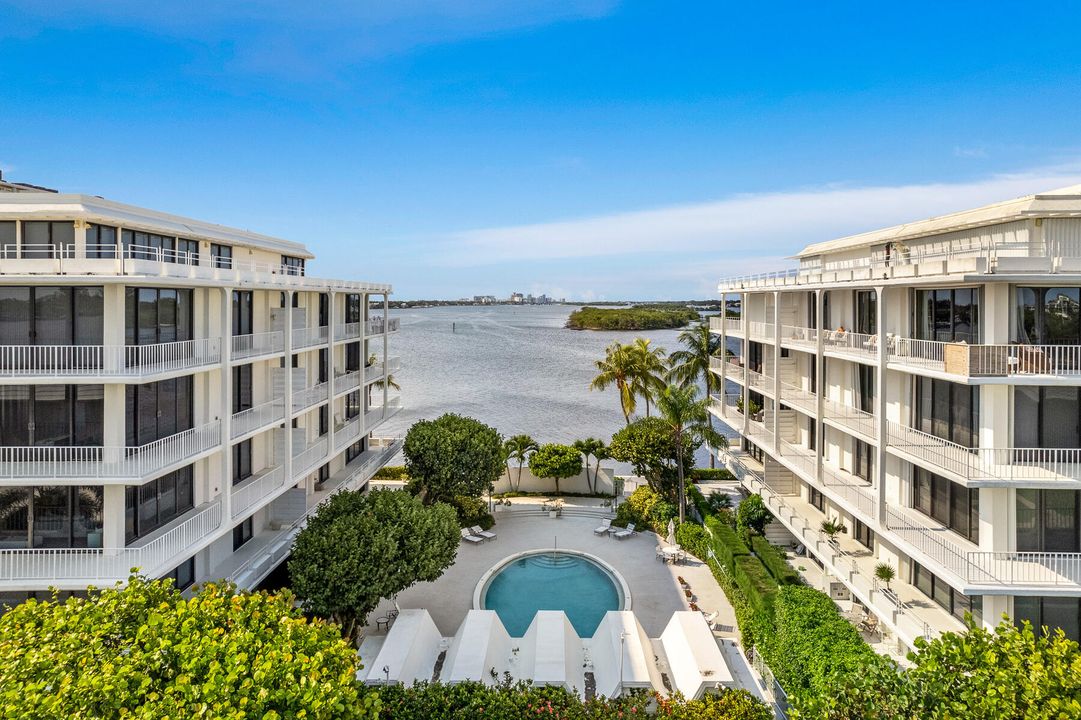 En Venta: $3,100,000 (4 camas, 4 baños, 2592 Pies cuadrados)