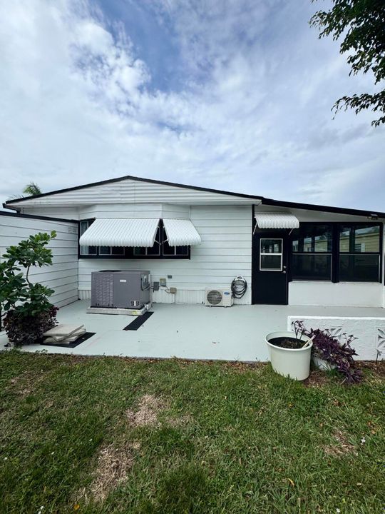 For Sale: $45,000 (2 beds, 2 baths, 1400 Square Feet)