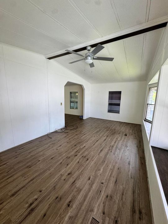 For Sale: $45,000 (2 beds, 2 baths, 1400 Square Feet)