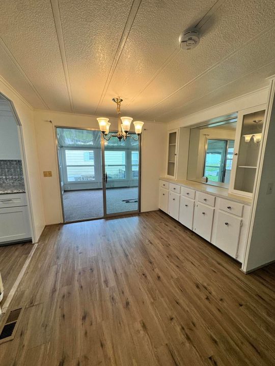 For Sale: $45,000 (2 beds, 2 baths, 1400 Square Feet)