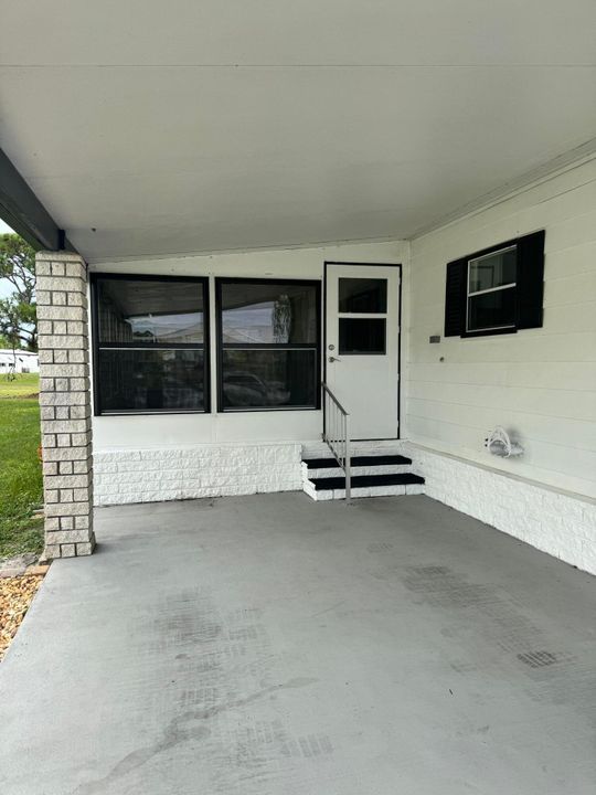 For Sale: $45,000 (2 beds, 2 baths, 1400 Square Feet)