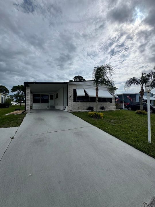 For Sale: $45,000 (2 beds, 2 baths, 1400 Square Feet)