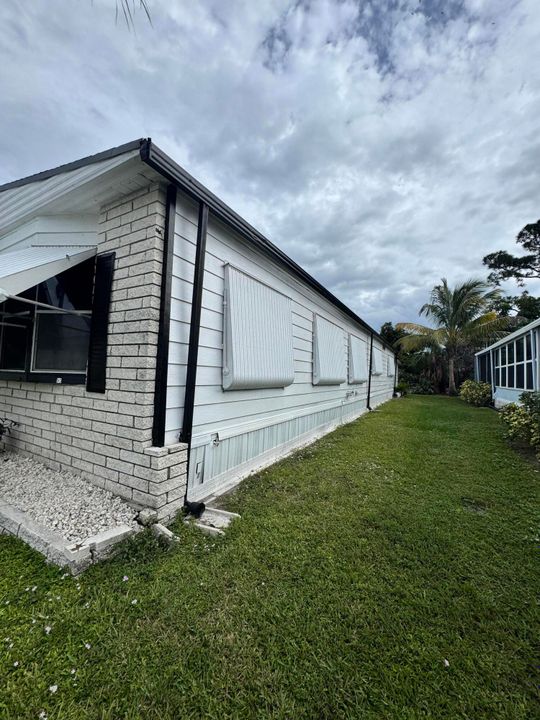 For Sale: $45,000 (2 beds, 2 baths, 1400 Square Feet)