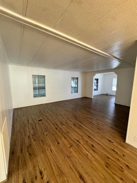 For Sale: $45,000 (2 beds, 2 baths, 1400 Square Feet)