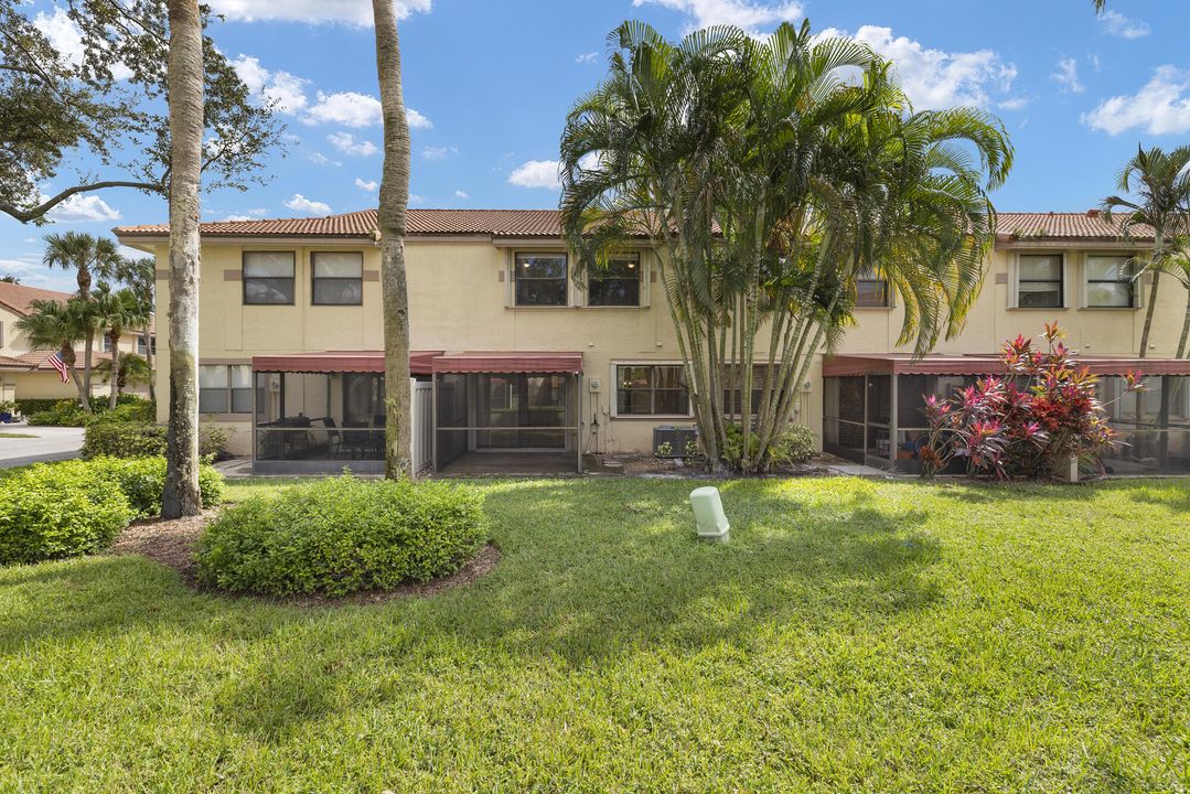 Active With Contract: $405,000 (3 beds, 2 baths, 1661 Square Feet)